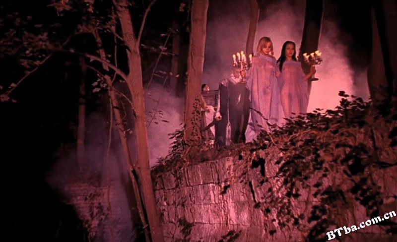 吸血鬼的颤抖/Le Frisson des vampires