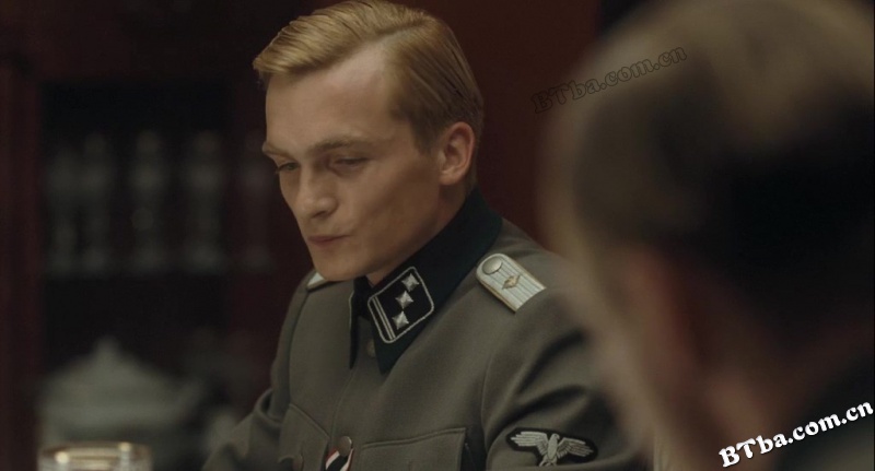 穿条纹睡衣的男孩/穿条纹衣服的男孩/穿条纹衣的男孩/The Boy in the Striped Pajamas