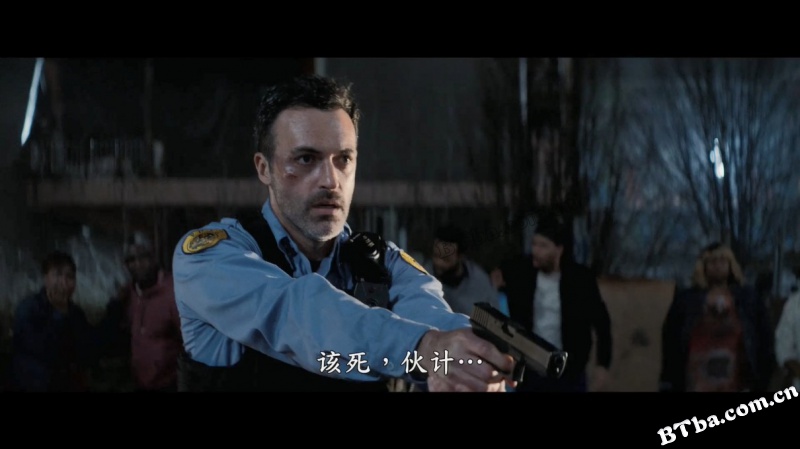 蓝与黑/Black and Blue