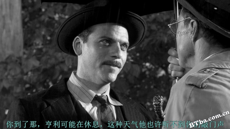 暗夜呢喃/The Whisperer in Darkness