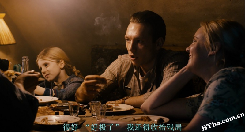黑暗弥漫/在黑暗中(台)/无光岁月(港) 黑暗弥漫/在黑暗中(台)/无光岁月(港)