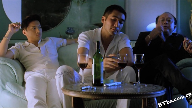 越堕落越英雄/愈墮落愈英雄