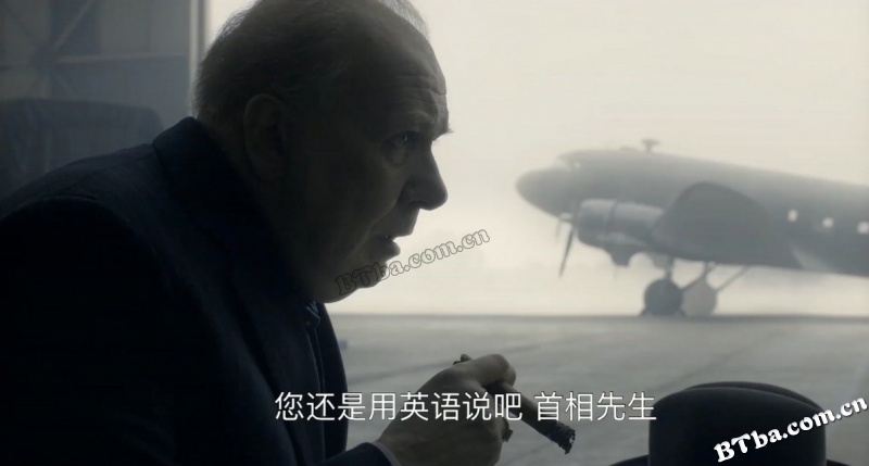 至暗时刻/最黑暗的时刻(台)/黑暗对峙(港)/Darkest Hour