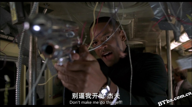 黑衣人2/MIB星际战警2(台)/黑超特警组2(港) 黑衣人2/MIB星际战警2(台)/黑超特警组2(港)