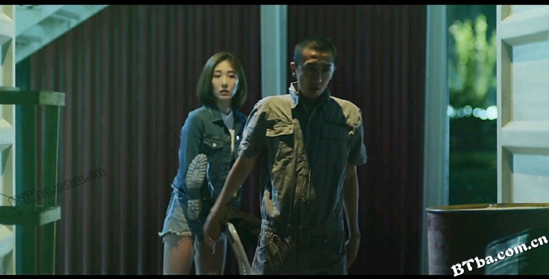 车库男女