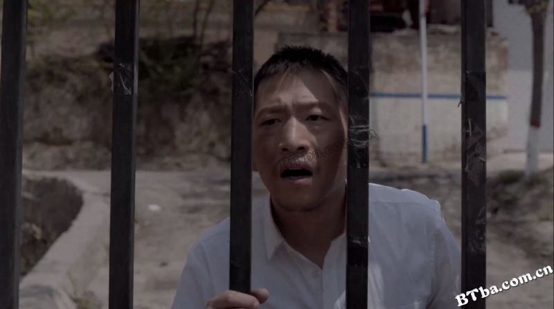 周军的行走/A Walker in Darkness/Walking in Darkness