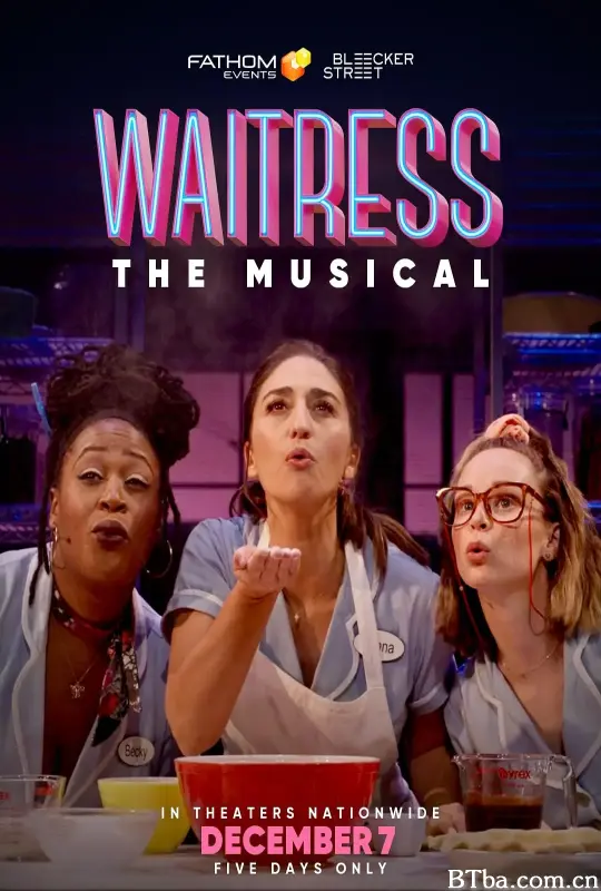 女服务员/Waitress